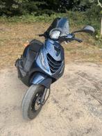Piaggio zip 2t a klasse, Fietsen en Brommers, Scooters | Piaggio, Ophalen, Tweetakt, Klasse A (25 km/u), Zo goed als nieuw