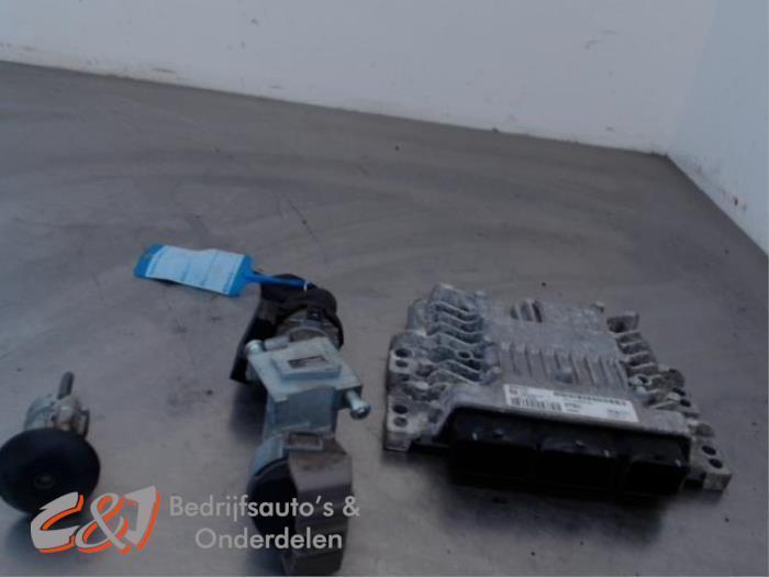 Kontaktslot + computer van een Ford Transit Connect, Auto-onderdelen, Overige Auto-onderdelen, Ford, Gebruikt, 3 maanden garantie