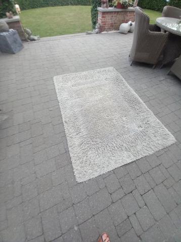 Tapijt beschikbaar voor biedingen
