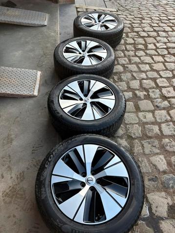 Volvo XC40 18 inch  beschikbaar voor biedingen