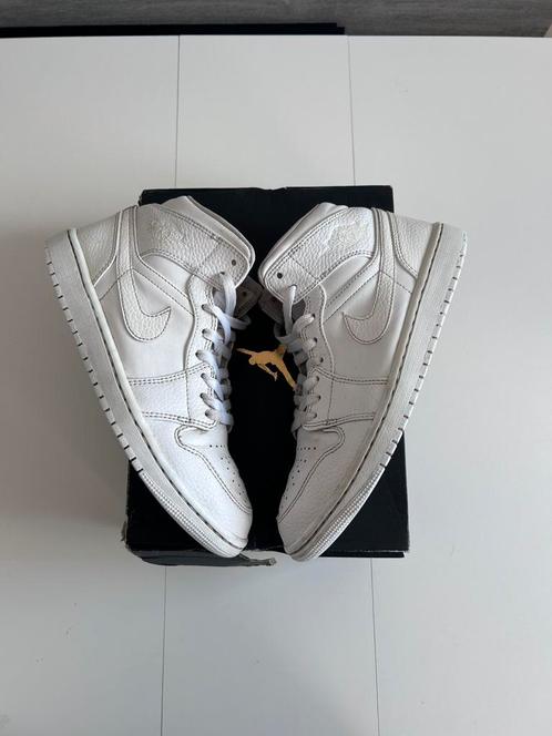 Air Jordan 1 MID “White”, Kleding | Heren, Schoenen, Zo goed als nieuw, Sneakers, Wit, Ophalen of Verzenden