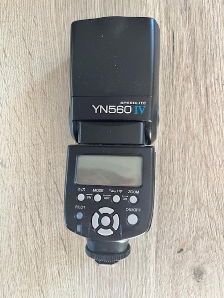 FLITS YONGNUO SPEEDLITE YN560 IV, Audio, Tv en Foto, Foto | Flitsers, Zo goed als nieuw, Overige merken, Kantelbaar, Ophalen of Verzenden