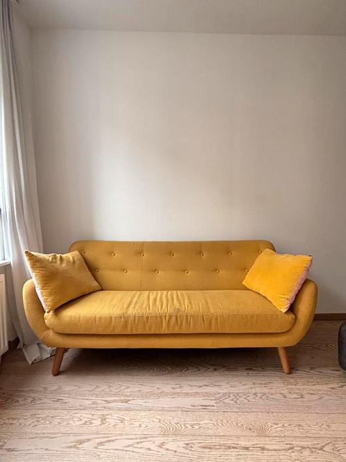 Scandinavische okergele bank - zitvlak 150X50cm, Huis en Inrichting, Zetels | Zetels en Chaises Longues, Gebruikt, Tweepersoons