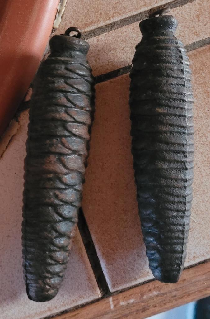 Poids d'horloge coucou en Fonte , Antiquités & Art, Antiquités | Horloges, Enlèvement