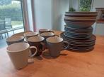 Vaisselle 7*4 pièces : tasse, ass creuse, plate et grande, Maison & Meubles, Enlèvement