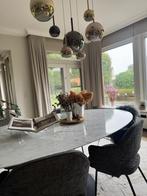 Marmeren Tafel, Enlèvement ou Envoi