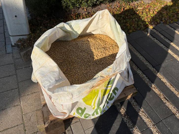 Gratuit : Gravel décoratif Yellow Sun 8/11 - 0,125 m3, Jardin & Terrasse, Gravier, Rochers & Caillasse, Neuf, Gravier, Beige, Dolomie