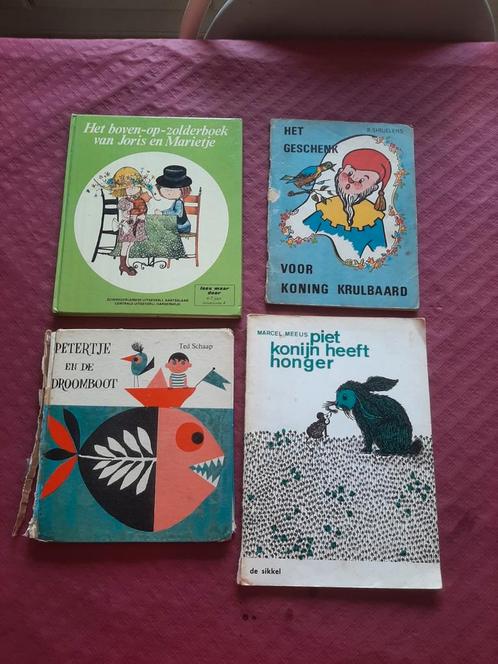 Set van 4 vintage kinderboeken – jaren ’60-’70, Boeken, Kinderboeken | Jeugd | onder 10 jaar, Gelezen, Ophalen of Verzenden