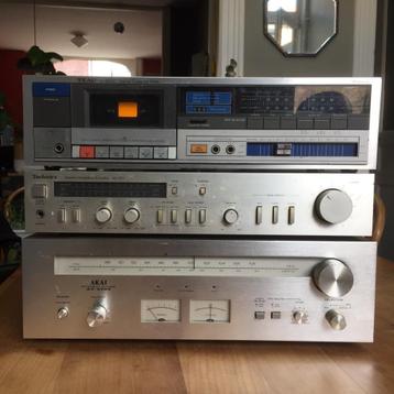 Batch Hi-Fi uit de problemen Amp Technics+Tuner Akai+K7 Teac beschikbaar voor biedingen