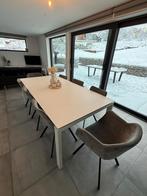 Table en céramique + 6 chaises et 2 fauteuils en velours