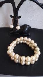 Glamoureus setje : armband met parels & strass + oorbellen, Ophalen of Verzenden, Zo goed als nieuw, Met strass