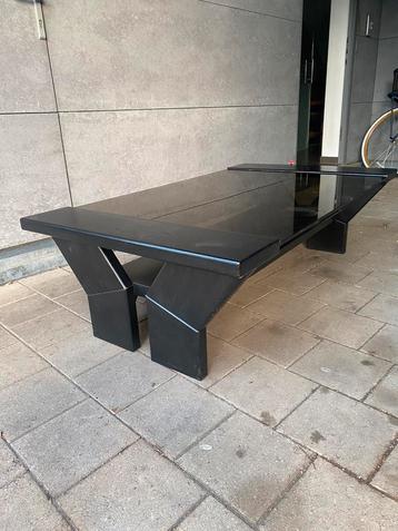 Vintage brutalist salontafel 1970 beschikbaar voor biedingen