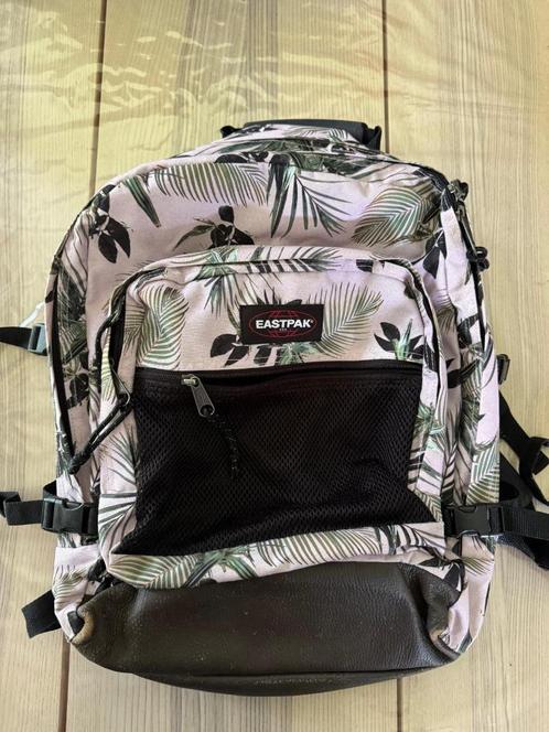 Eastpak Rugzak, Handtassen en Accessoires, Tassen | Rugtassen, Gebruikt, Eastpak, 40 cm of meer, 60 cm of meer, Trekking, Waterdicht