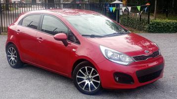 Kia Rio benzine in zeer mooie staat. beschikbaar voor biedingen