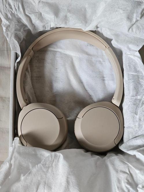 Nieuwe Sony WH-C520 Bluetooth-headset, Telecommunicatie, Mobiele telefoons | Oordopjes, Nieuw, In oorschelp (earbud), Bluetooth
