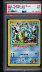 Misty's Gyarados Holo PSA 7 - 13/132 - Gym Challenge 2000, Hobby en Vrije tijd, Verzamelkaartspellen | Pokémon, Verzenden, Zo goed als nieuw