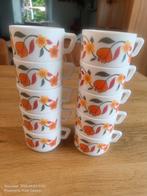 10 tasses Arcopal en très bon état général, Ophalen of Verzenden