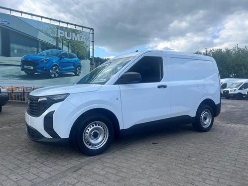 Ford Transit Courier AMBIENTE / ECOBOOST 100 PK / STOCK!!, Auto's, Ford, Transit, Bluetooth, Boordcomputer, Centrale vergrendeling