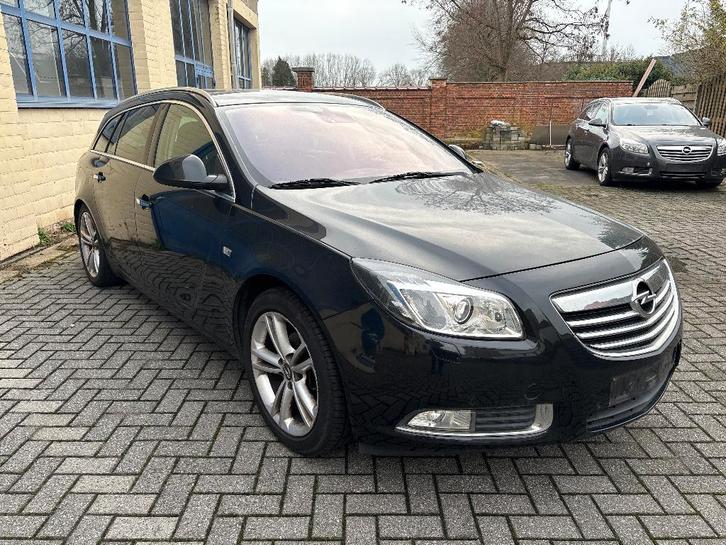 Opel Insignia 1.8i Business euro5  1850€ schade!, Autos, Opel, Entreprise, Insignia, ABS, Airbags, Air conditionné, Alarme, Ordinateur de bord