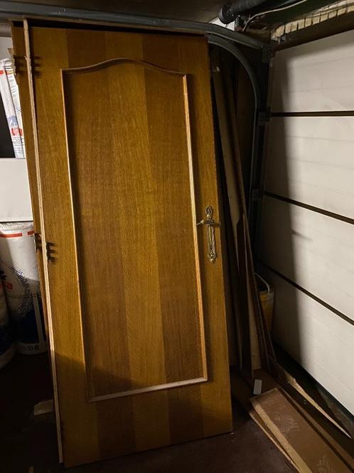 Fineer eiken deuren met kassementen en toebehoren 4 stuks, Doe-het-zelf en Bouw, Deuren en Vliegenramen, Gebruikt, Binnendeur