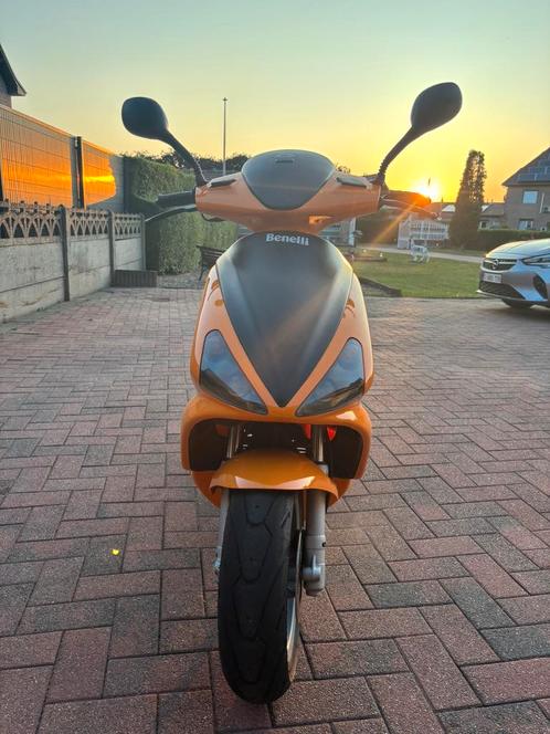 Benelli 491 gt, Fietsen en Brommers, Scooters | Overige merken, Zo goed als nieuw, Klasse B (45 km/u), Benzine, Ophalen