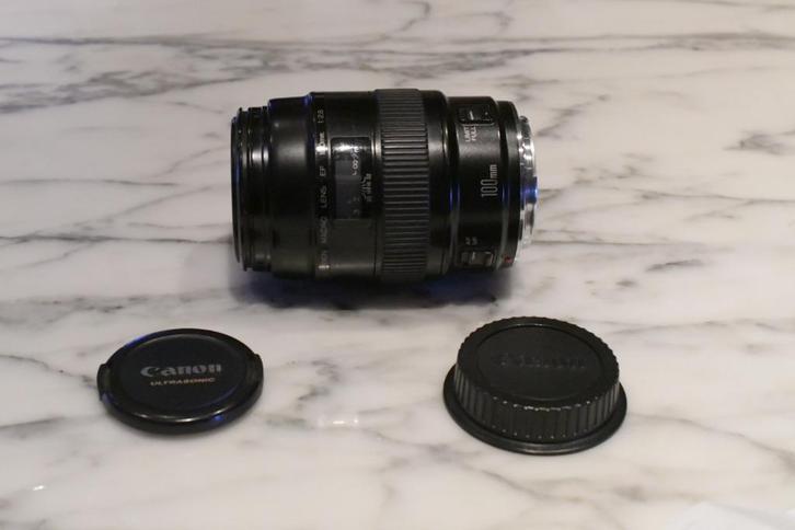 Canon macro lens EF 100mm/ f2.8, Verzamelen, Foto-apparatuur en Filmapparatuur, Lens of Lenzen, 1980 tot heden, Ophalen of Verzenden