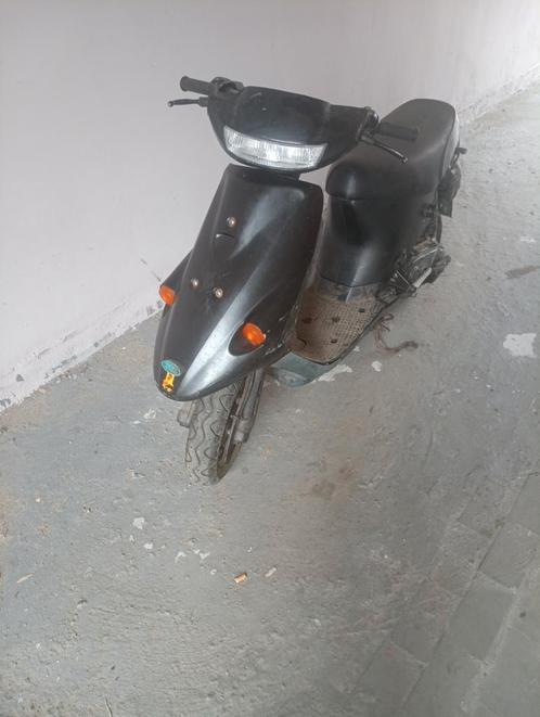 Tgb rapido met papieren en sleutels., Fietsen en Brommers, Brommeronderdelen | Scooters, Gebruikt, Overige merken, Ophalen