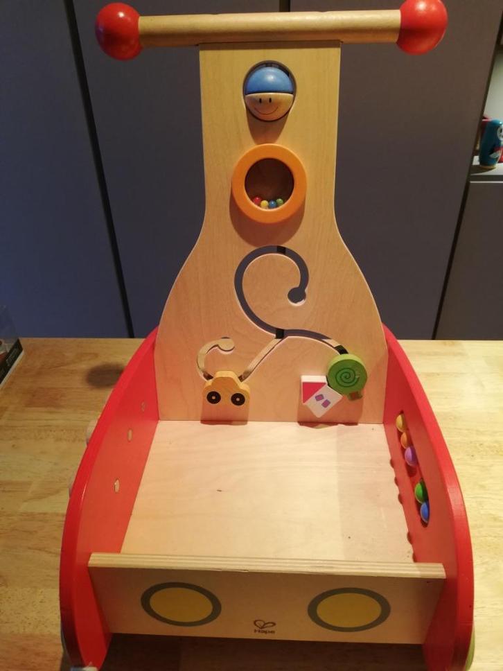 Loopwagen HAPE, Kinderen en Baby's, Speelgoed | Houten speelgoed, Gebruikt, Duw- of Trekspeelgoed, Ophalen