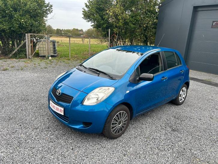 ToyotaYaris1.0 VVT-i Essence AIRCO 5portes, Auto's, Toyota, Bedrijf, Yaris, Centrale vergrendeling, Elektrische ramen, Benzine
