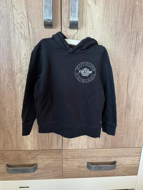 Vingino hoodie zwart - Maat 116, Kinderen en Baby's, Kinderkleding | Maat 116, Zo goed als nieuw, Jongen, Trui of Vest, Ophalen of Verzenden