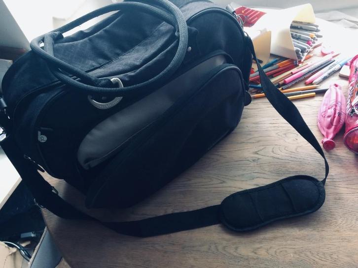 draagtas baby, handbag, diaper bag, Sac a Langer (Babymoov), Kinderen en Baby's, Kinderspulletjes, Zo goed als nieuw, Ophalen of Verzenden