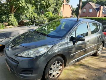 Peugeot 207sw (break) 1.4 benzine van 2010 + winterbanden beschikbaar voor biedingen