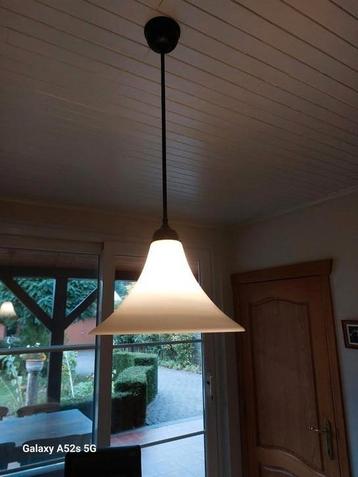 Lamp beschikbaar voor biedingen