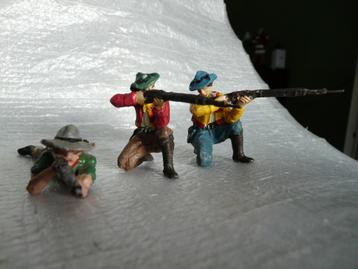 Vintage cowboys en indianen  Elastoline , lineol  beschikbaar voor biedingen