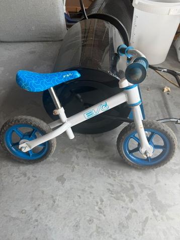 Kinderfiets beschikbaar voor biedingen