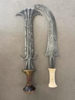 2 Afrikaanse wapens - Congo, Antiek en Kunst, Ophalen of Verzenden
