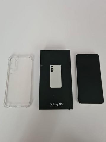 Samsung Galaxy S23 128GB wit + doos en oplader beschikbaar voor biedingen