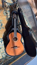 Perez 711 cedar, Muziek en Instrumenten, Ophalen, Gebruikt, Klassieke of Spaanse gitaar, Met (piezo-)element