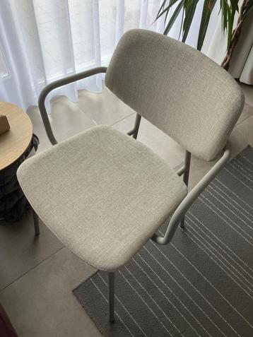 Nieuwe stoel Perfecta beschikbaar voor biedingen