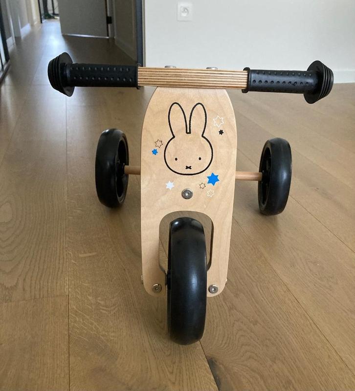 Loopfiets Nijntje, Kinderen en Baby's, Speelgoed | Buiten | Voertuigen en Loopfietsen, Zo goed als nieuw, Loopfiets, Ophalen