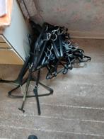 75 kunststoffen kleerhangers diverse modellen, Enlèvement, Utilisé