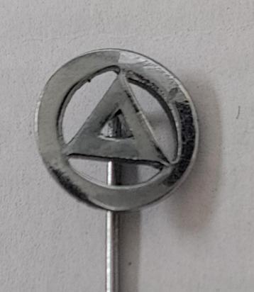 Originele metalen Delta pin VNV Staf de Clercq nationalisme  beschikbaar voor biedingen