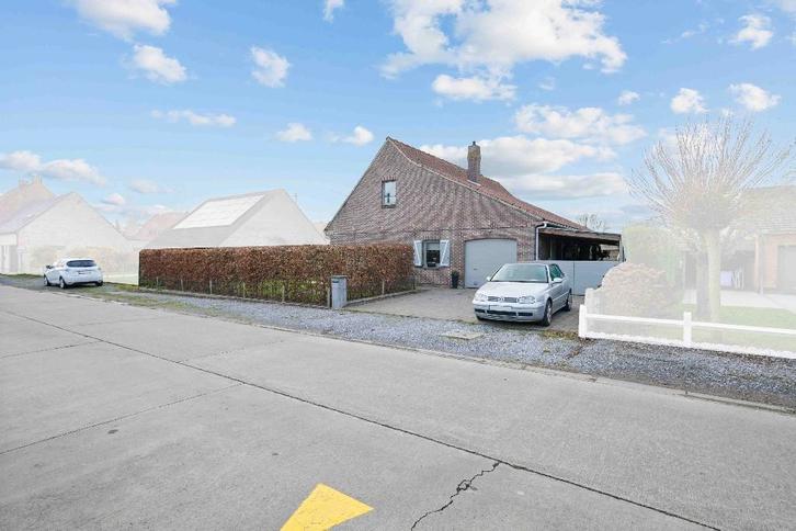 Semi plain-pied individuel avec 6 chambres, Immo, Maisons à vendre, Province de Hainaut, 500 à 1000 m², Maison individuelle, C