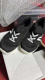 Kinderschoenen, Ophalen
