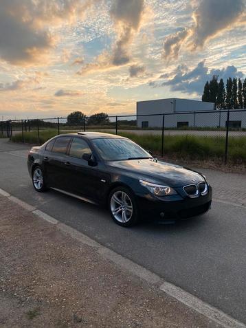 BMW E60 520D 2009 M-PACK OPEN DAK LCI AUTOMAAT CARBONSCHWARZ beschikbaar voor biedingen