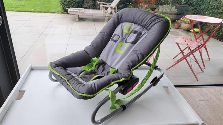 Baby wipper grijs/groen, Kinderen en Baby's, Wipstoeltjes, Zo goed als nieuw, Schommelstoel, Overige merken, Met gordel(s) of riempje(s)