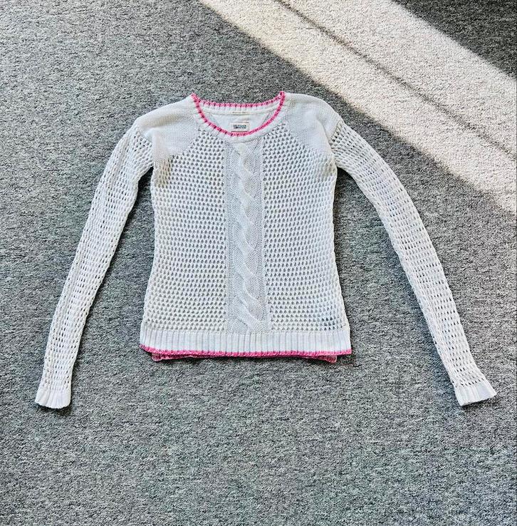 Pull ajouré Hilfiger Denim, Vêtements | Femmes, Pulls & Gilets, Porté, Taille 34 (XS) ou plus petite