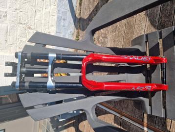 Rockshox Boxxer Ultimate 29" voorvork beschikbaar voor biedingen