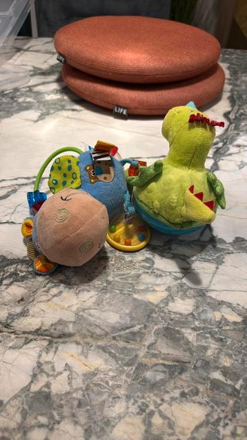Babyknuffel beschikbaar voor biedingen