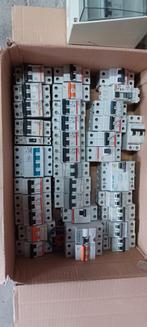 Automaten,  zekeringen, Doe-het-zelf en Bouw, Ophalen